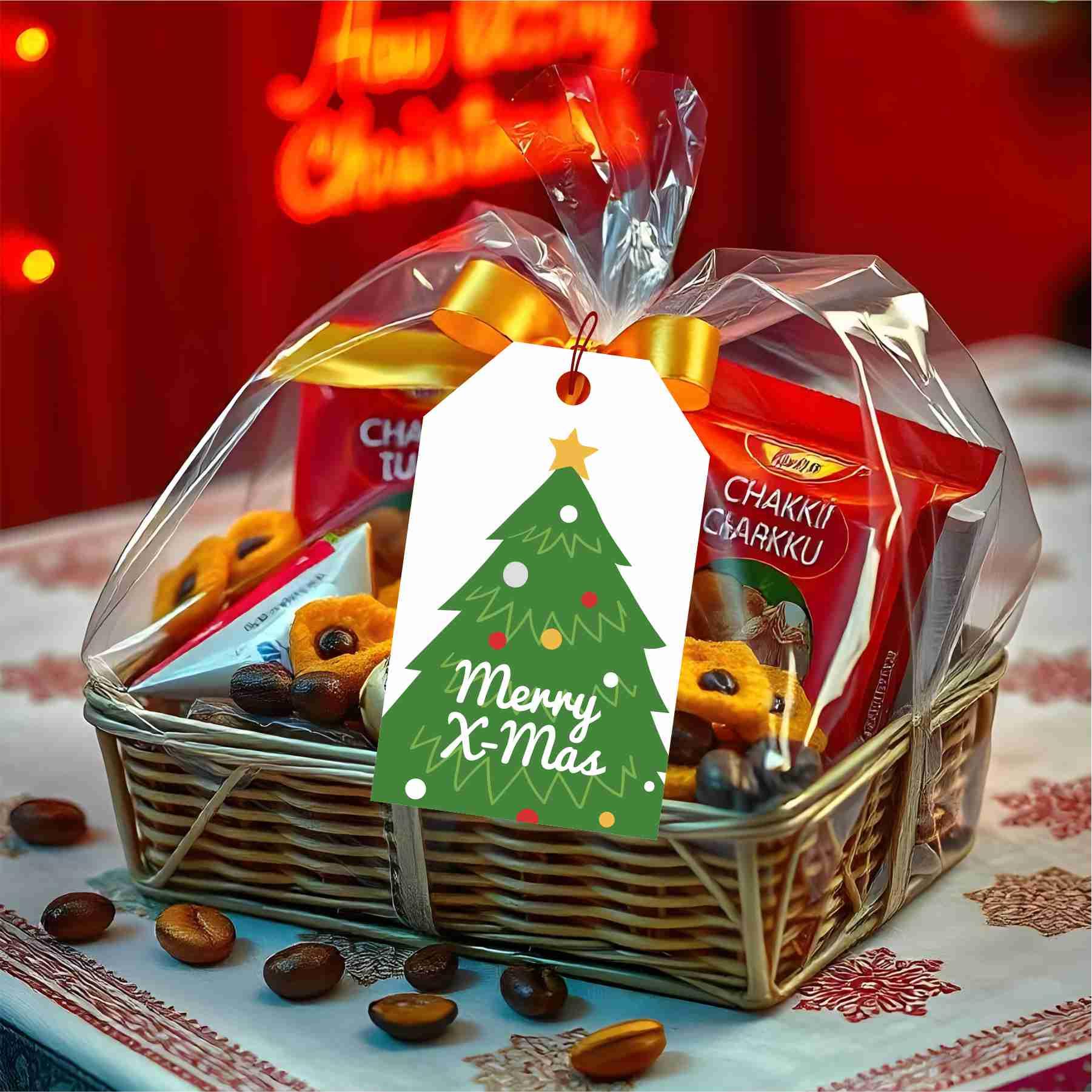 Christmas Gift Tags with String 06 - Pack of 30 Christmas PRETTY UR PARTY Christmas Gift Tags with String 06 - Pack of 30 Christmas PRETTY UR PARTY