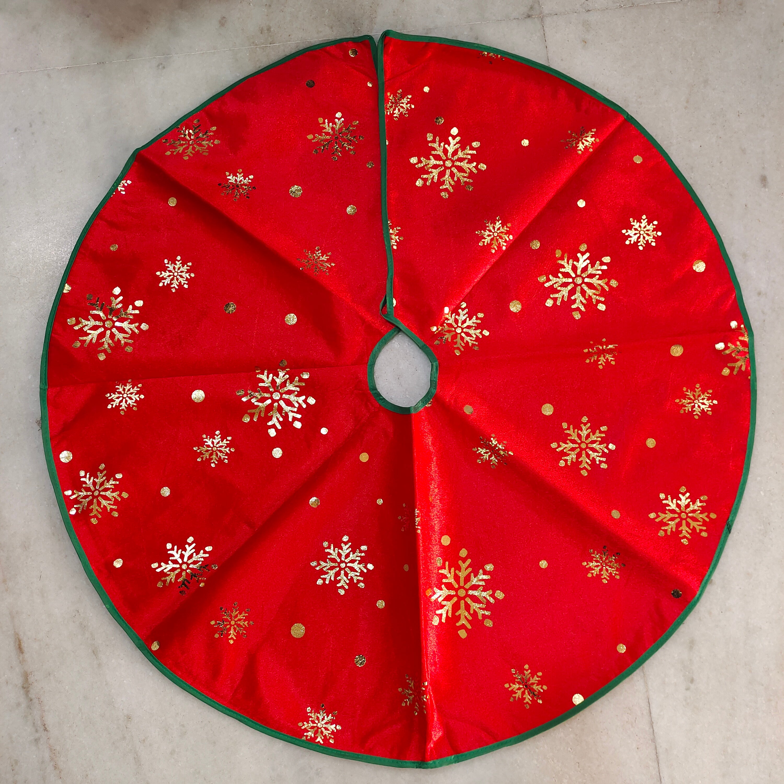 Christmas Tree Skirt Red Christmas PRETTY UR PARTY