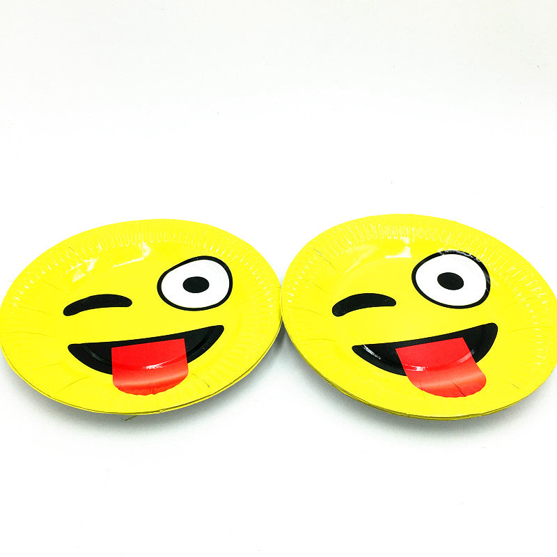 Emoji Paper Plates THEME PARTIES Pretty UR Party   